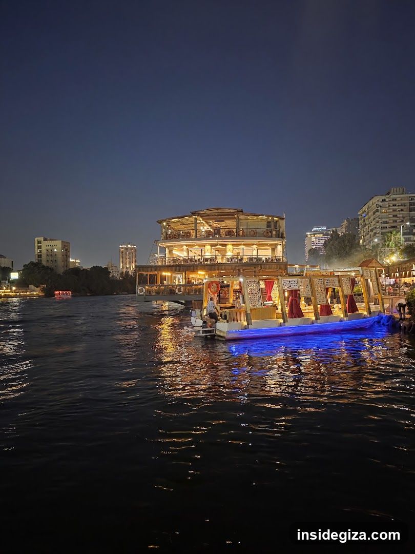 Latino Cafe & Restaurant - مطعم و كافيه لاتينو