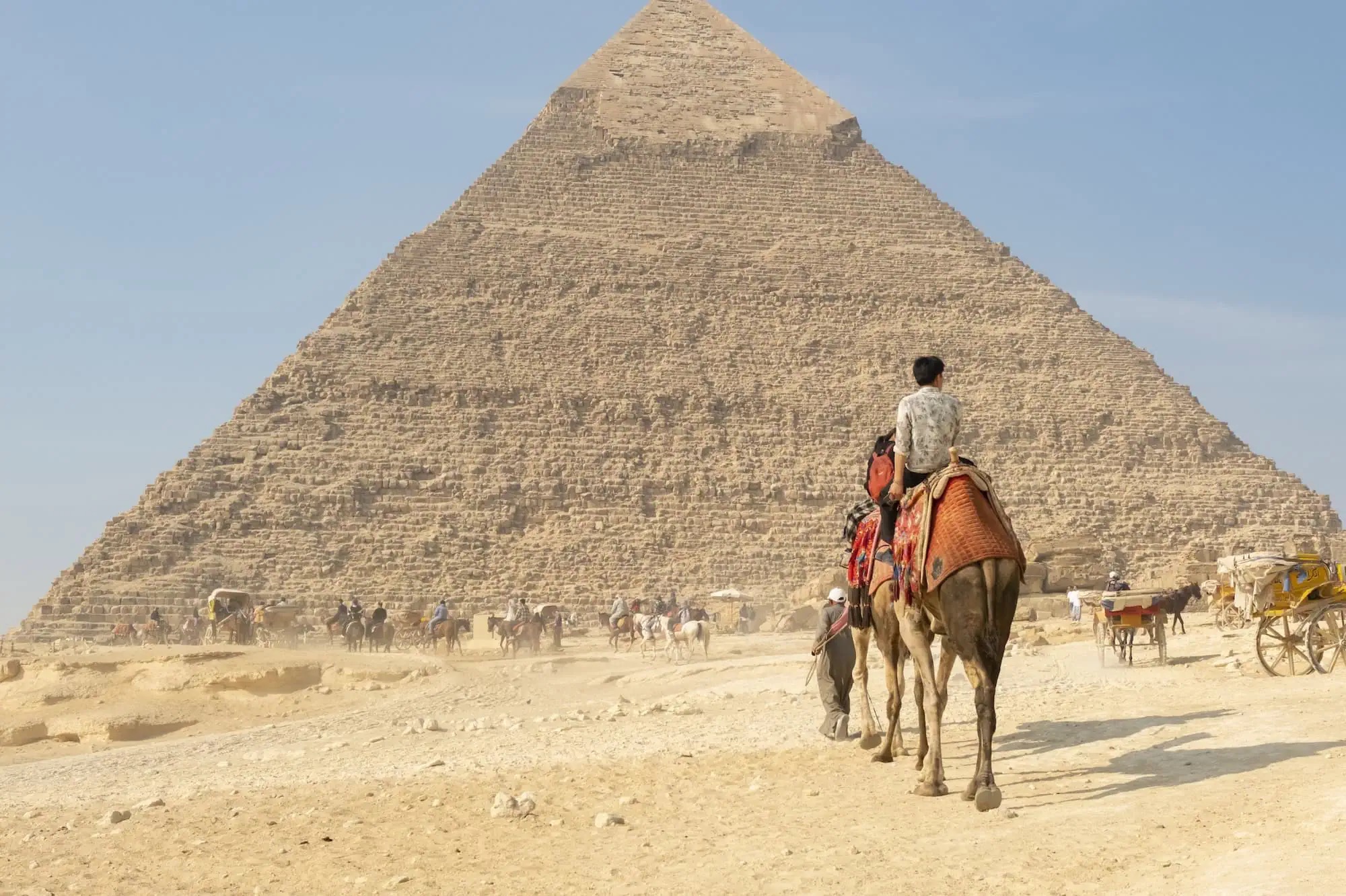 Pyramids of Giza Visitor Guide: Tickets, Hours, and Tips for 2026